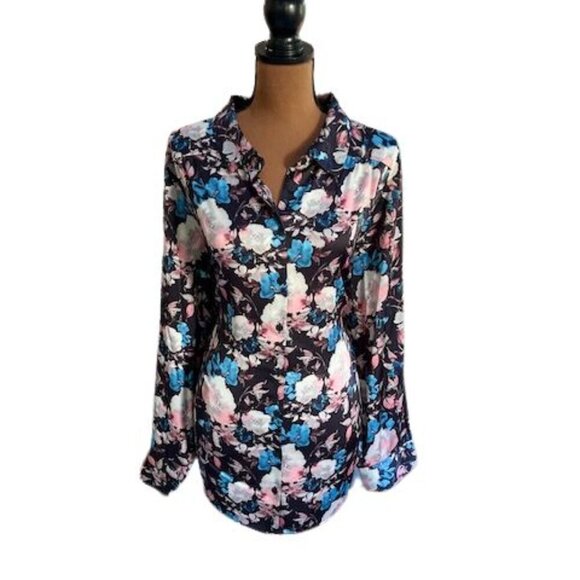 torrid Tops - Torrid Button-Up Long Sleeve Floral Blouse with V-Neck & Collar – Size 3X